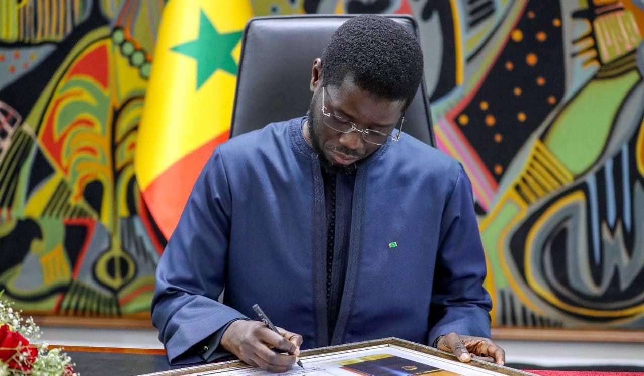 Signature présidentielle des réformes électorales
