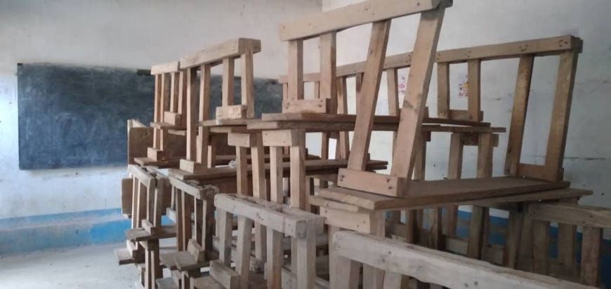 élèves en salle de classe au Tchad