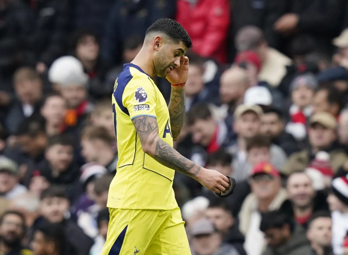 Cristian Romero, défenseur argentin de Tottenham, absent pour le match décisif contre Everton