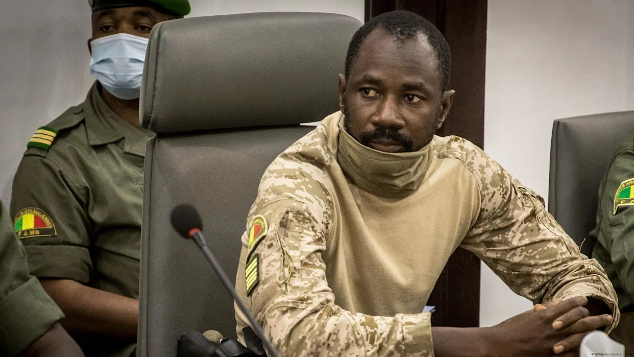 Portrait officiel du général Assimi Goïta en 2020