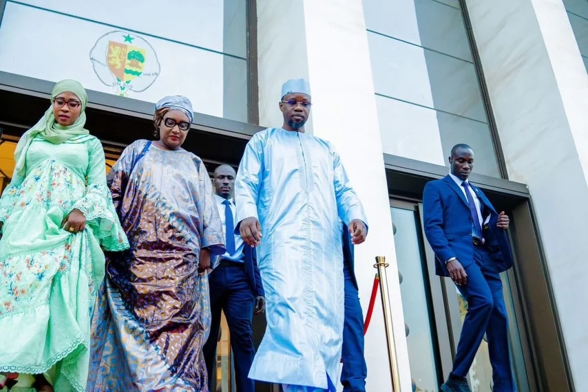 Transmission des dossiers stratégiques entre Ousmane Sonko et Al Aminou Lo