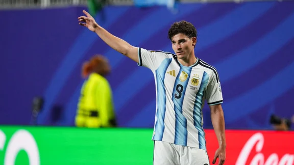Julian Alvarez en action lors d’un match de Coupe du monde 2026