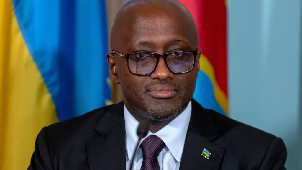 Olivier Nduhungirehe, ministre rwandais des Affaires étrangères, lors d'une cérémonie à Washington en juin 2025