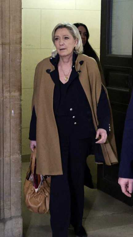 - (franceinfo)