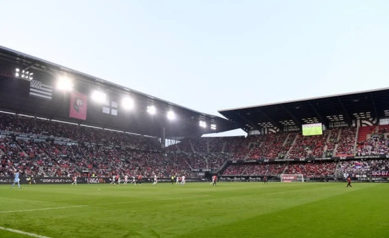 Illustration : Franck Haise officialise un transfert majeur à Rennes et ferme la porte à Issa Kaboré
