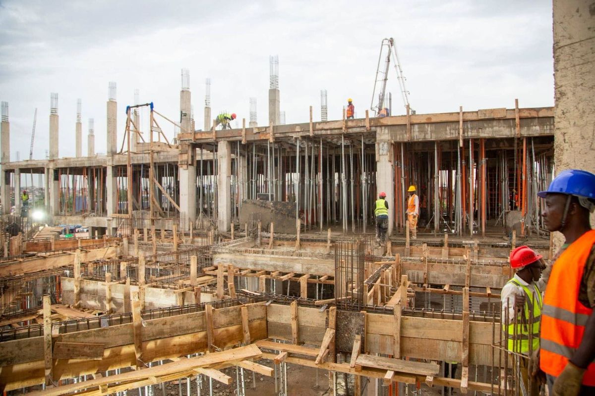 chantier des nouveaux hôpitaux à Bamako